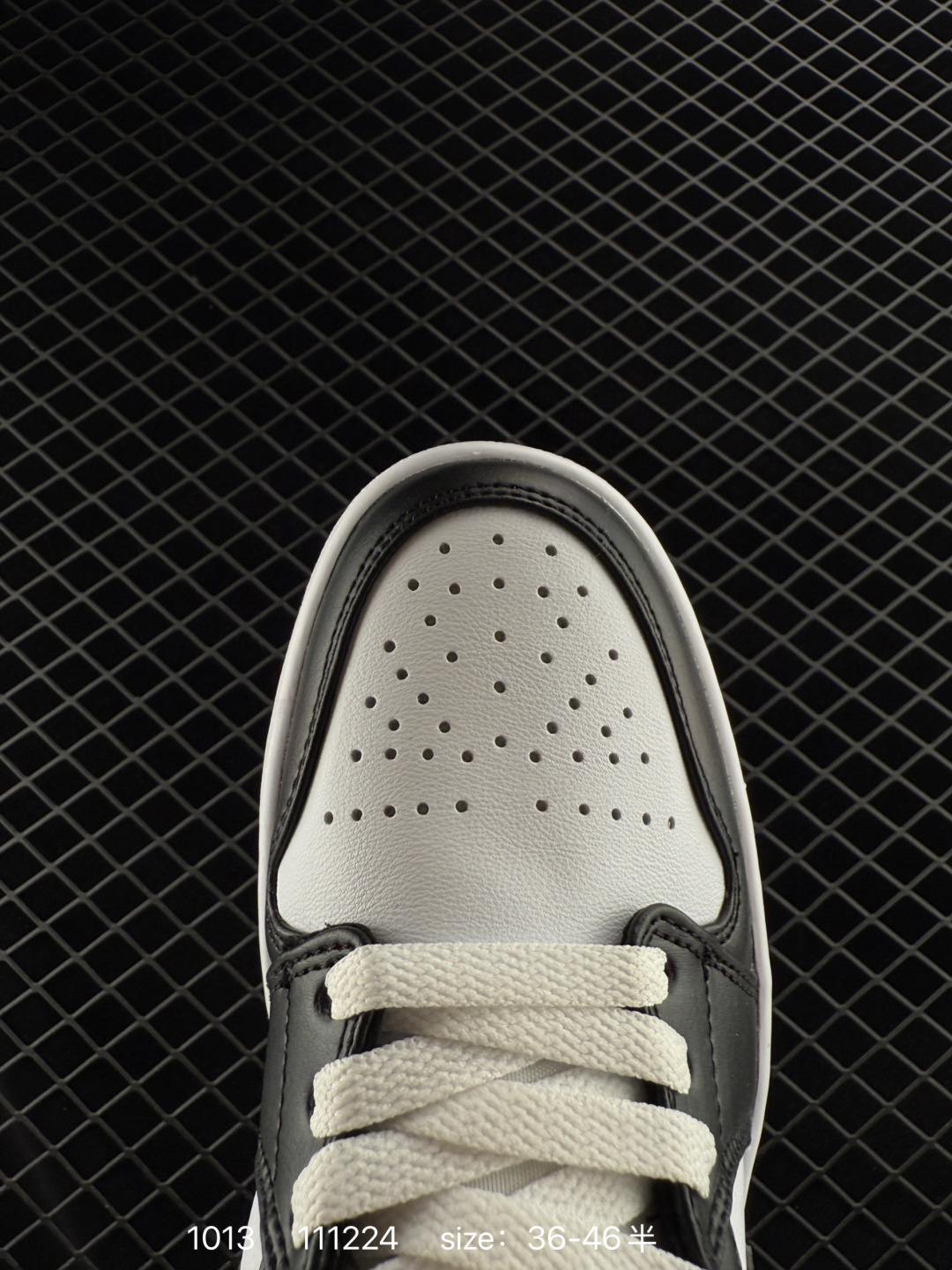 Nike Wmns Air Jordan 1 Low GS”Team Gold“